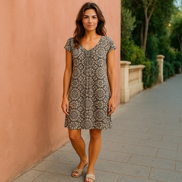 Boden Dresses & Skirts - Boden Midi Dress Cap Sleeve Gray Brown Print Size 12